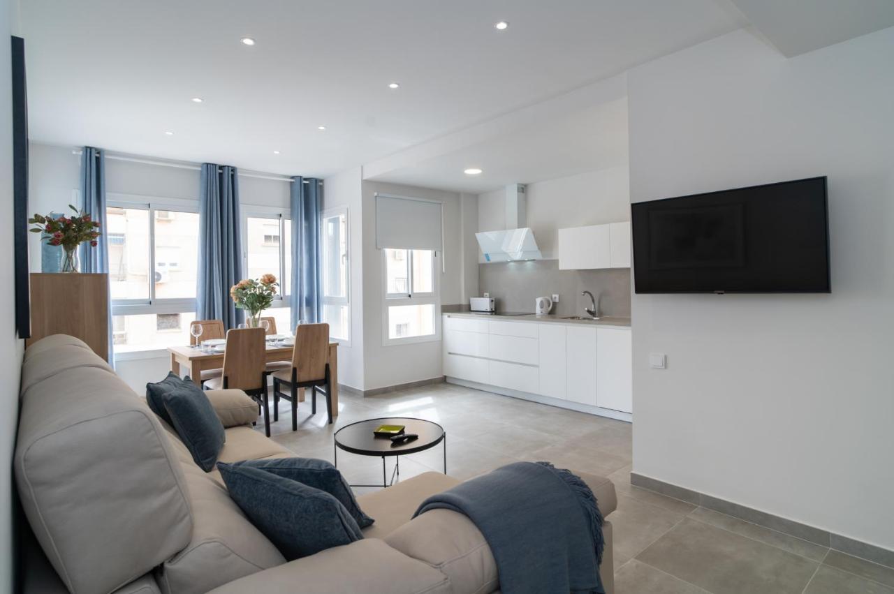 Aac Malaga - Apartamento Con Terraza, Muy Amplio, Totalmente Equipado, Cerca Del Centro Y Nuevo! Kültér fotó