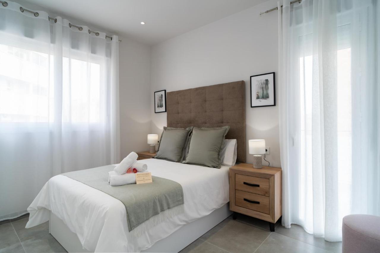 Aac Malaga - Apartamento Con Terraza, Muy Amplio, Totalmente Equipado, Cerca Del Centro Y Nuevo! Kültér fotó