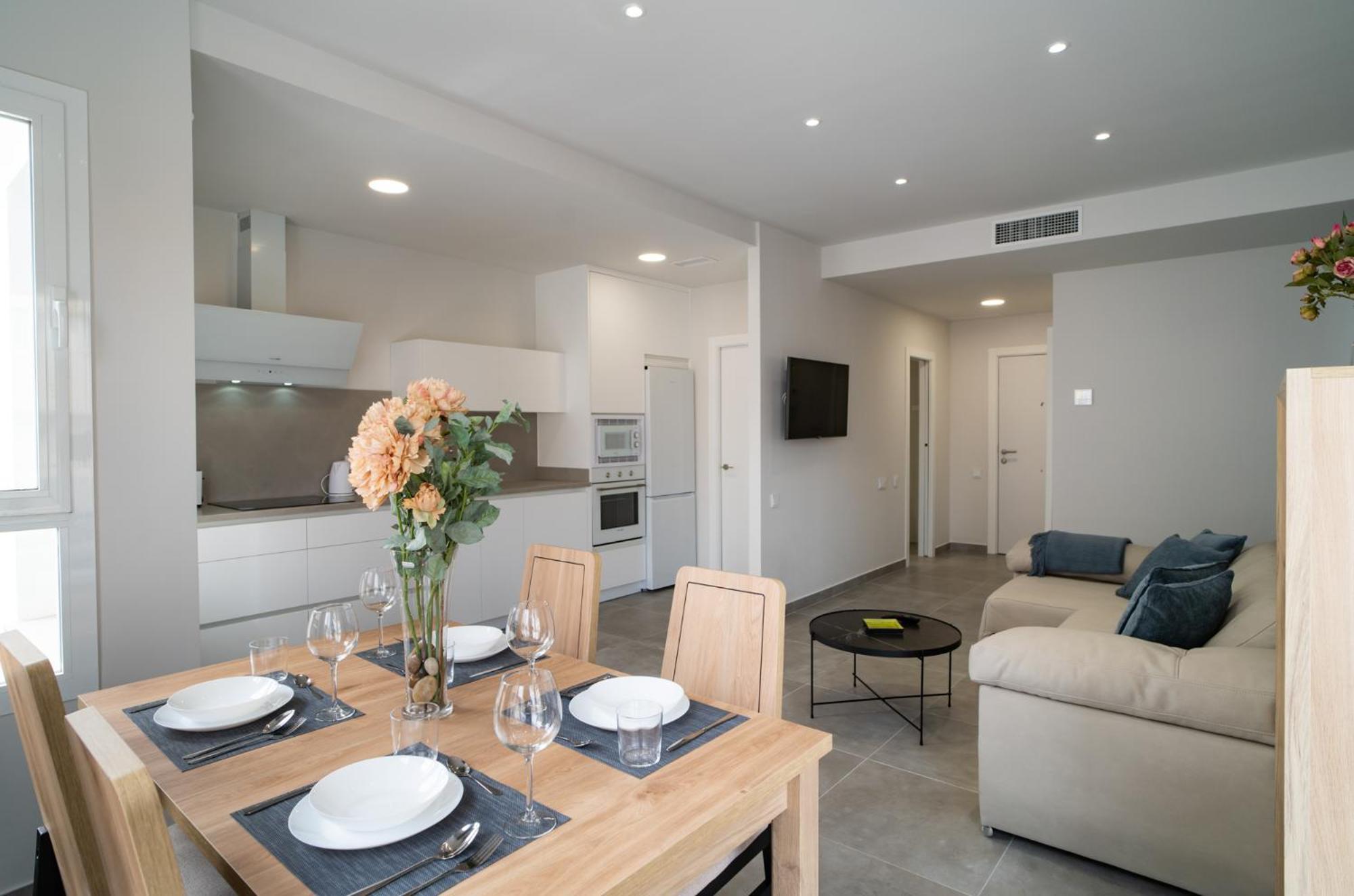 Aac Malaga - Apartamento Con Terraza, Muy Amplio, Totalmente Equipado, Cerca Del Centro Y Nuevo! Szoba fotó